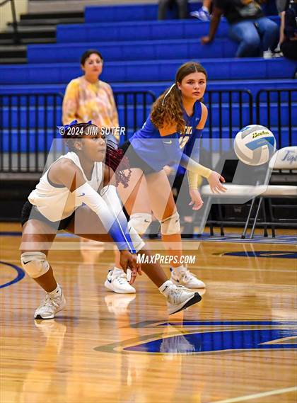 Thumbnail 3 in Rockdale vs Franklin photogallery.