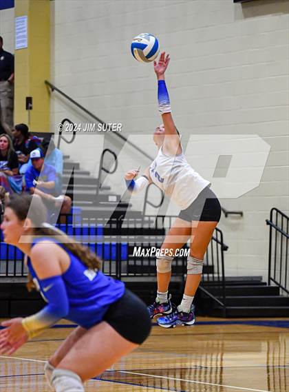 Thumbnail 3 in Rockdale vs Franklin photogallery.
