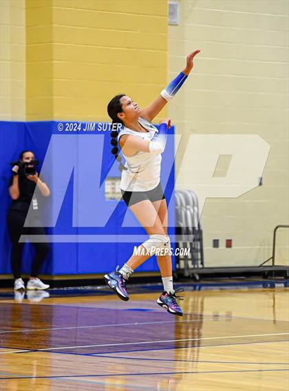 Thumbnail 2 in Rockdale vs Franklin photogallery.