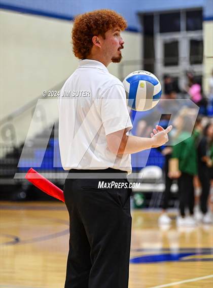 Thumbnail 1 in Rockdale vs Franklin photogallery.