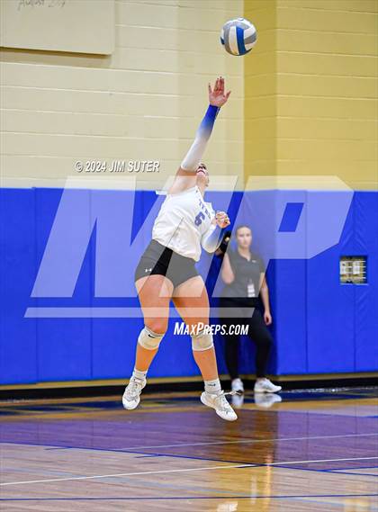 Thumbnail 2 in Rockdale vs Franklin photogallery.