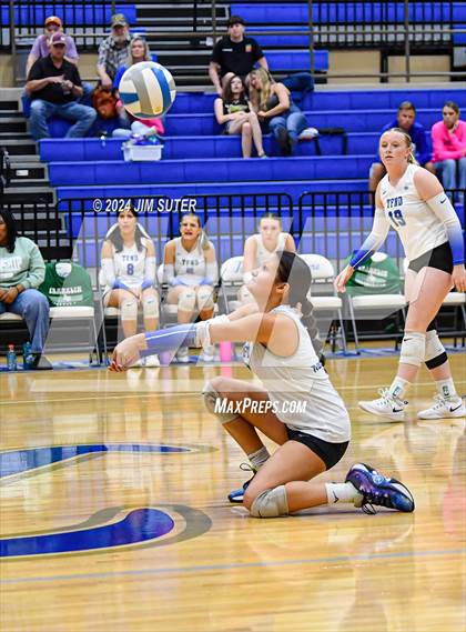 Thumbnail 2 in Rockdale vs Franklin photogallery.