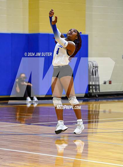 Thumbnail 1 in Rockdale vs Franklin photogallery.