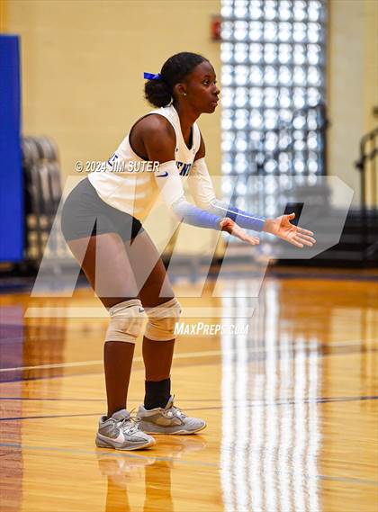 Thumbnail 2 in Rockdale vs Franklin photogallery.