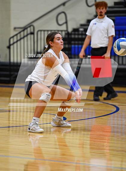 Thumbnail 2 in Rockdale vs Franklin photogallery.