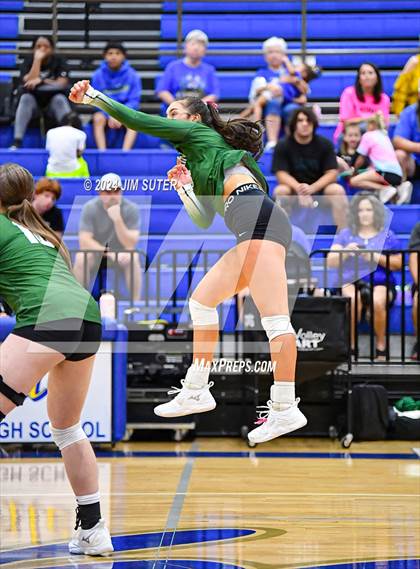 Thumbnail 1 in Rockdale vs Franklin photogallery.