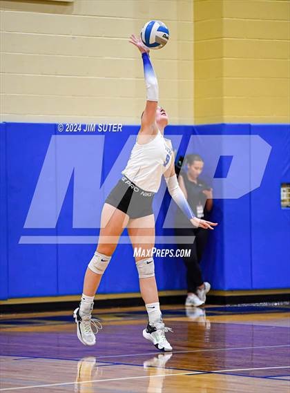 Thumbnail 1 in Rockdale vs Franklin photogallery.