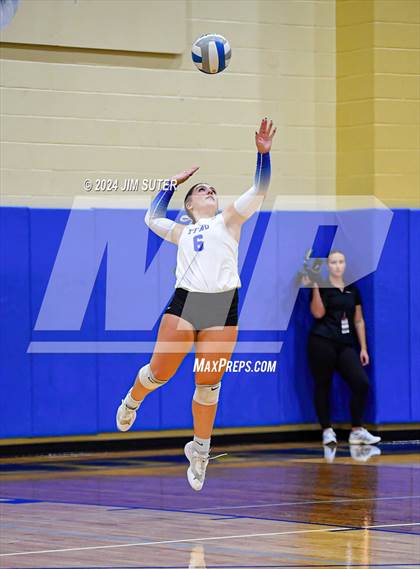 Thumbnail 3 in Rockdale vs Franklin photogallery.