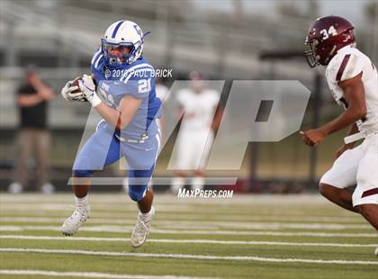 Thumbnail 2 in Cedar Creek vs Bastrop photogallery.