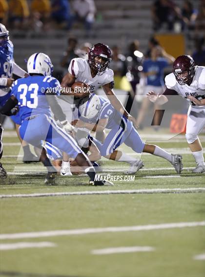 Thumbnail 3 in Cedar Creek vs Bastrop photogallery.