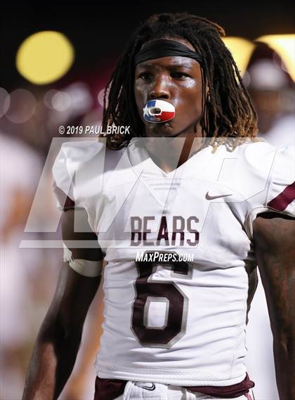 Thumbnail 2 in Cedar Creek vs Bastrop photogallery.