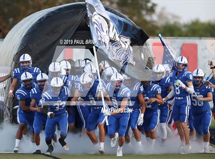 Thumbnail 2 in Cedar Creek vs Bastrop photogallery.