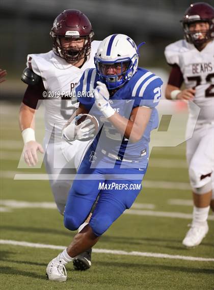 Thumbnail 2 in Cedar Creek vs Bastrop photogallery.