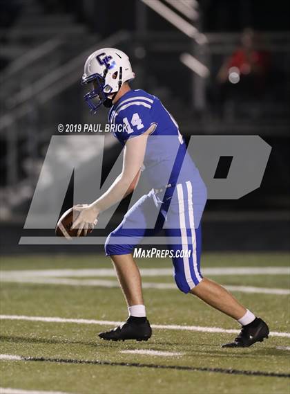 Thumbnail 3 in Cedar Creek vs Bastrop photogallery.