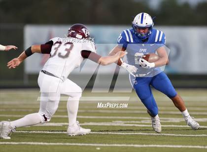 Thumbnail 2 in Cedar Creek vs Bastrop photogallery.