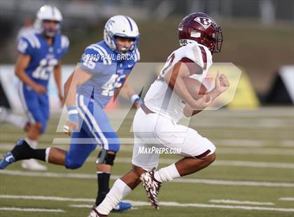Thumbnail 1 in Cedar Creek vs Bastrop photogallery.