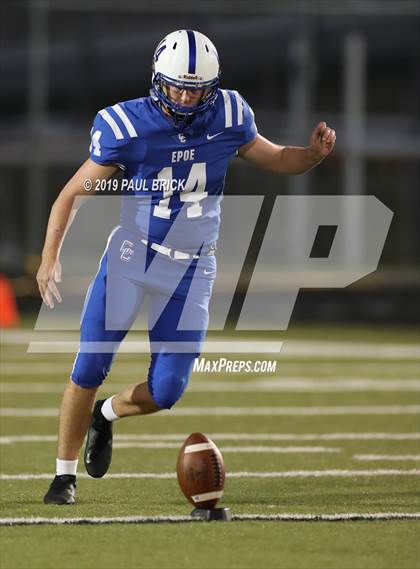 Thumbnail 1 in Cedar Creek vs Bastrop photogallery.