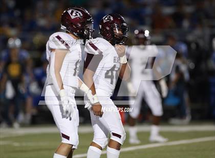 Thumbnail 3 in Cedar Creek vs Bastrop photogallery.