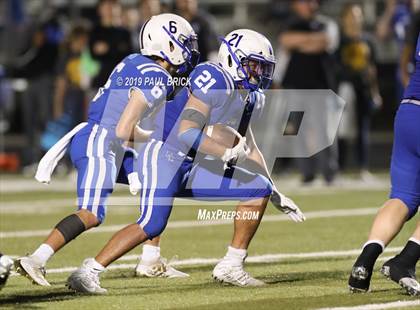 Thumbnail 3 in Cedar Creek vs Bastrop photogallery.