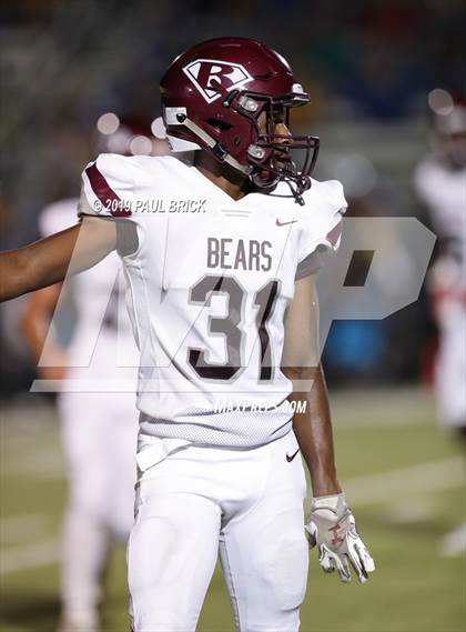 Thumbnail 2 in Cedar Creek vs Bastrop photogallery.