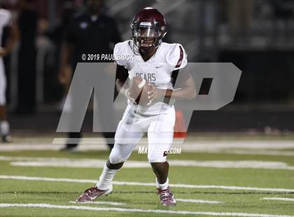 Thumbnail 3 in Cedar Creek vs Bastrop photogallery.