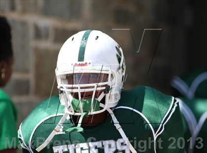 Thumbnail 1 in DuVal vs Wilson photogallery.
