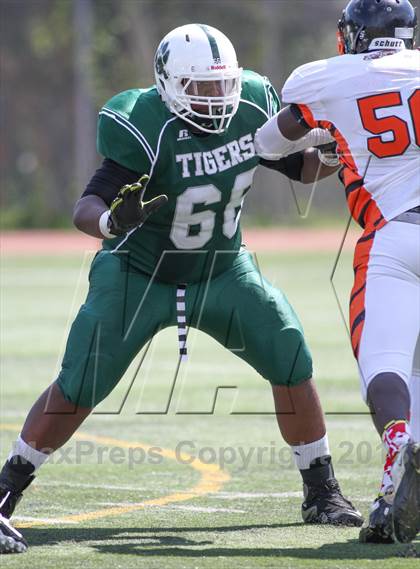 Thumbnail 3 in DuVal vs Wilson photogallery.