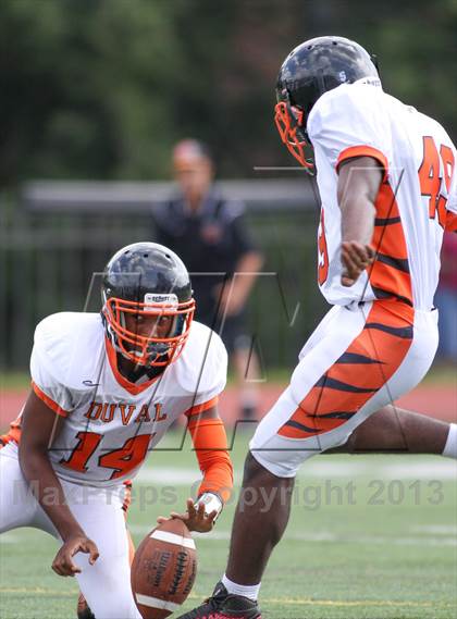 Thumbnail 2 in DuVal vs Wilson photogallery.