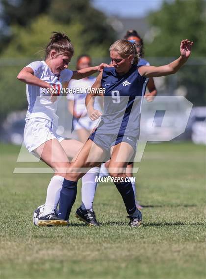 Thumbnail 1 in Sandpoint vs Lake City (Jamboree) photogallery.