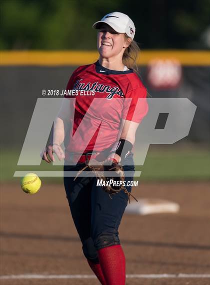Thumbnail 1 in Madisonville @ Mexia photogallery.
