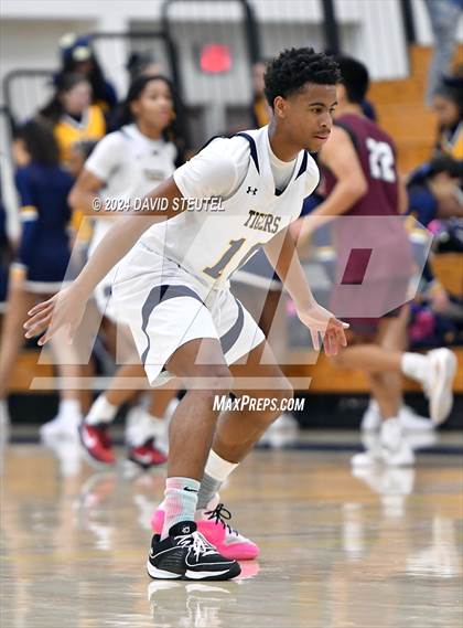 Thumbnail 3 in Woodcreek @ Inderkum photogallery.