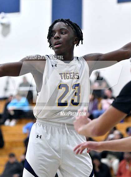 Thumbnail 3 in Woodcreek @ Inderkum photogallery.