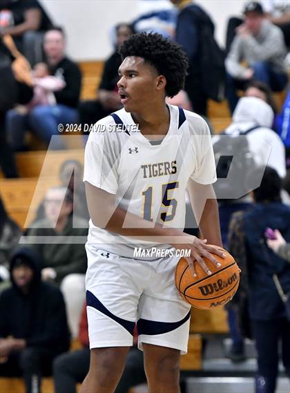 Thumbnail 1 in Woodcreek @ Inderkum photogallery.