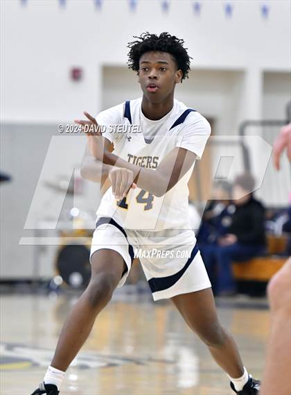 Thumbnail 1 in Woodcreek @ Inderkum photogallery.