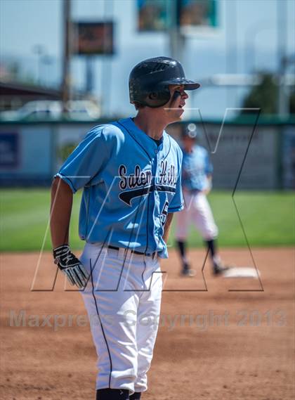 Thumbnail 2 in Salem Hills vs. Maple Mountain (UHSAA 4A State Final) photogallery.