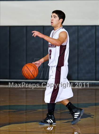 Thumbnail 3 in Fort Bend Kempner vs Chavez (McDonald's Texas Invitational) photogallery.