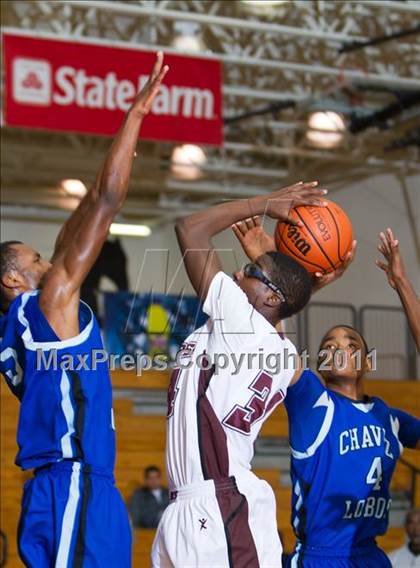 Thumbnail 2 in Fort Bend Kempner vs Chavez (McDonald's Texas Invitational) photogallery.