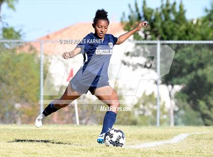 Thumbnail 1 in Green Valley vs Spring Valley photogallery.