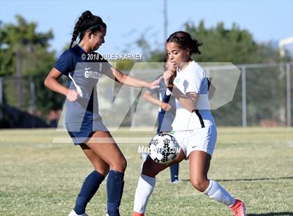 Thumbnail 1 in Green Valley vs Spring Valley photogallery.