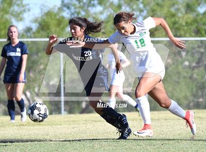 Thumbnail 1 in Green Valley vs Spring Valley photogallery.