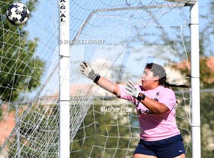 Thumbnail 1 in Green Valley vs Spring Valley photogallery.
