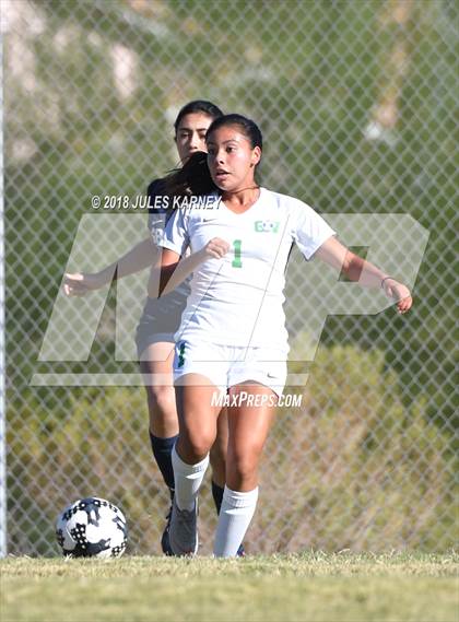 Thumbnail 2 in Green Valley vs Spring Valley photogallery.