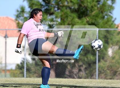 Thumbnail 1 in Green Valley vs Spring Valley photogallery.