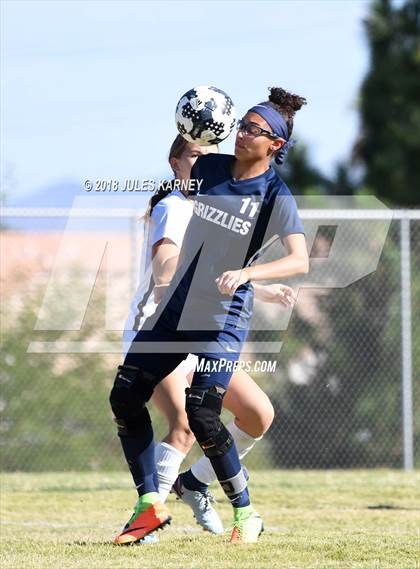Thumbnail 1 in Green Valley vs Spring Valley photogallery.