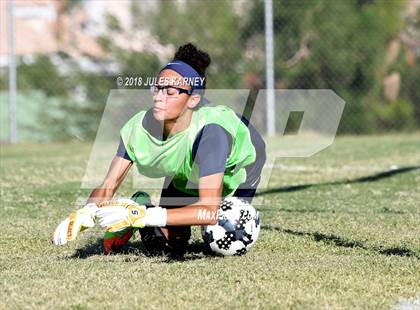 Thumbnail 3 in Green Valley vs Spring Valley photogallery.