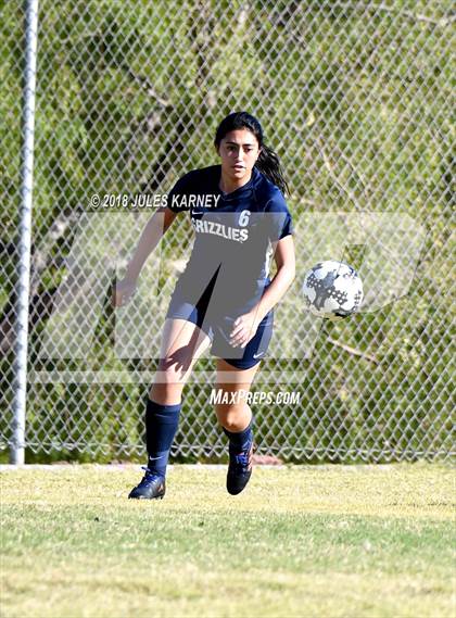 Thumbnail 1 in Green Valley vs Spring Valley photogallery.