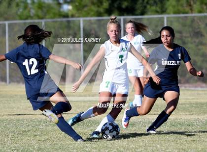 Thumbnail 1 in Green Valley vs Spring Valley photogallery.