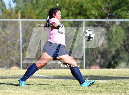 Thumbnail 1 in Green Valley vs Spring Valley photogallery.