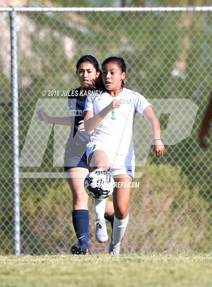 Thumbnail 3 in Green Valley vs Spring Valley photogallery.