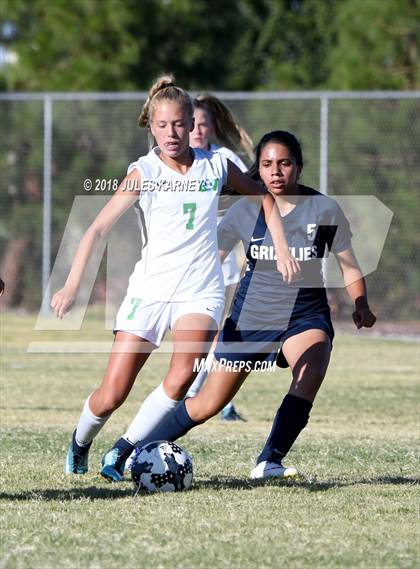 Thumbnail 3 in Green Valley vs Spring Valley photogallery.